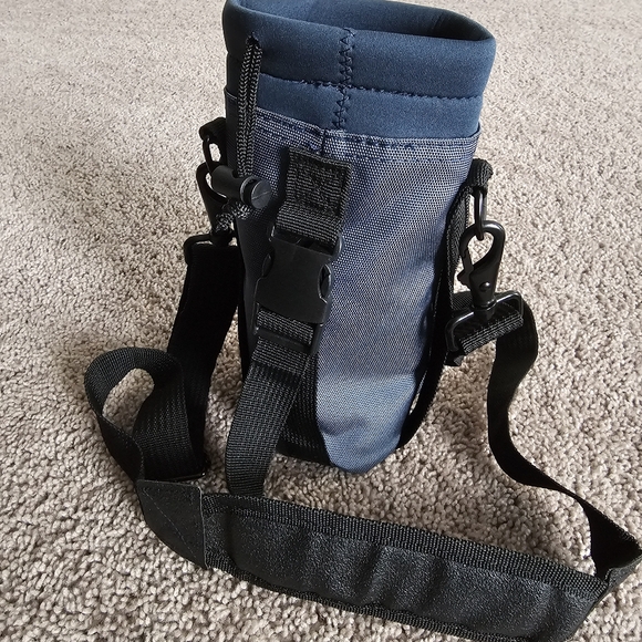 Wild Wolf Outfitters Water Bottle Holder for 32oz Bottles Blue - Carry, Protect - Picture 9 of 16